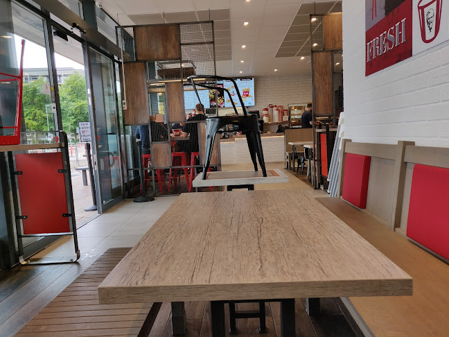 KFC - Gastronomi og hotelvirksomhed