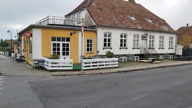 Opinii despre Café hyggehjørnet în Christiansfeld - Gastronomi og hotelvirksomhed