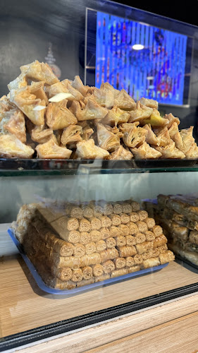 Comentarii opinii despre Ali Bageri