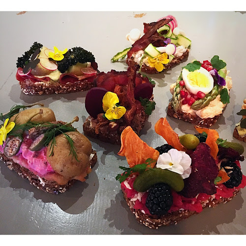 Comentarii opinii despre Shiela's Café & Brasserie