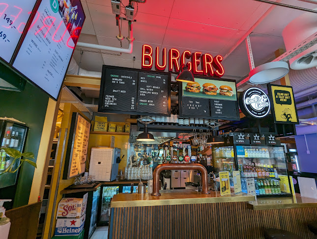 Opinii despre Cocks & Cows Tivoli Food Hall în Indre By - Gastronomi og hotelvirksomhed