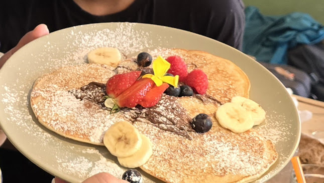 Comentarii opinii despre Buzz Kaffebar