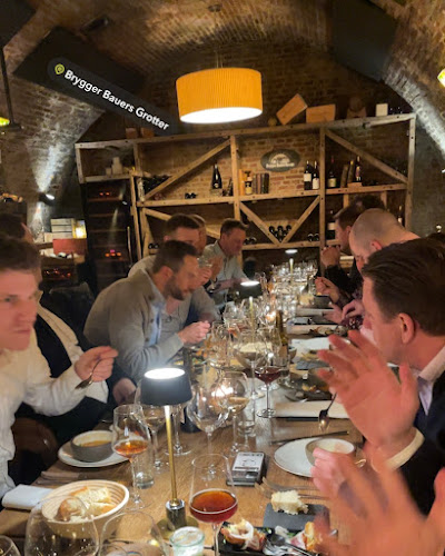 Brygger Bauers Grotter - Gastronomi og hotelvirksomhed