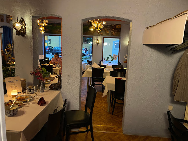 Thai 4 You - Thai Restaurant og Take Away - Gastronomi og hotelvirksomhed