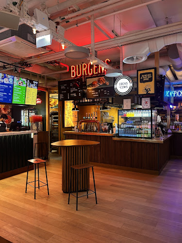 Comentarii opinii despre Cocks & Cows Tivoli Food Hall