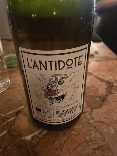 Bar la Una - Gastronomi og hotelvirksomhed