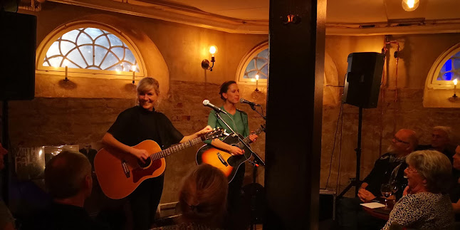 Comentarii opinii despre HANSTED