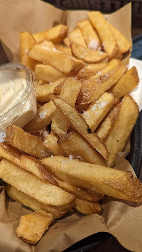 Comentarii opinii despre Bastard Café HUSET