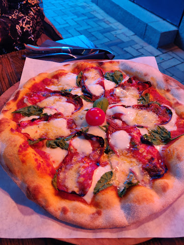 Comentarii opinii despre UBN