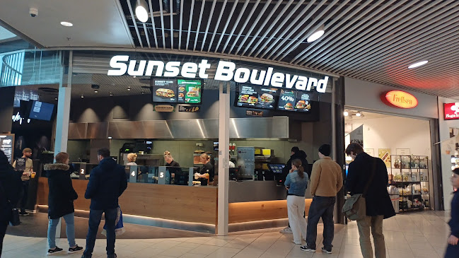 Sunset Boulevard - Gastronomi og hotelvirksomhed