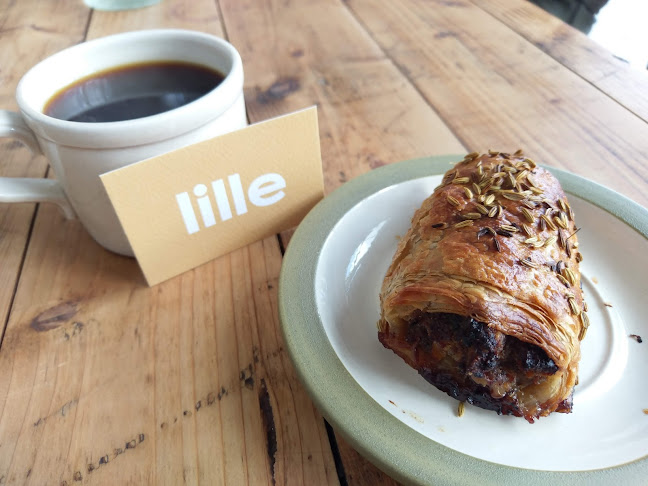 Opinii despre Lille Bakery în København - Gastronomi og hotelvirksomhed