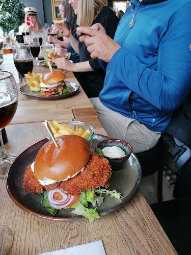 Cafe Poulsen - Gastronomi og hotelvirksomhed