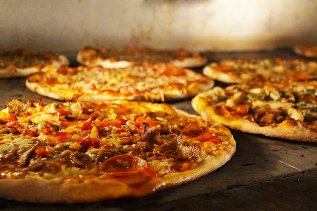 Opinii despre Bryggertorvets Pizza în Ebeltoft - Gastronomi og hotelvirksomhed