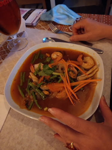 Muei's ThaiFood - Gastronomi og hotelvirksomhed