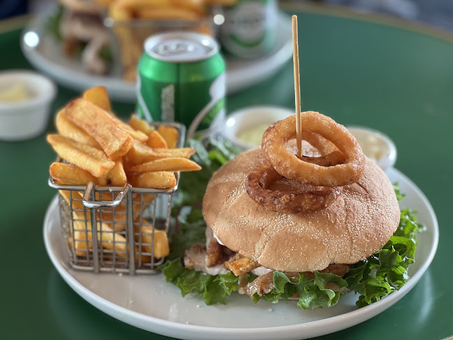 Opinii despre Grillen în Rønne - Gastronomi og hotelvirksomhed