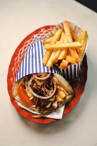 Comentarii opinii despre Strangas Gyros - Broens Street Food