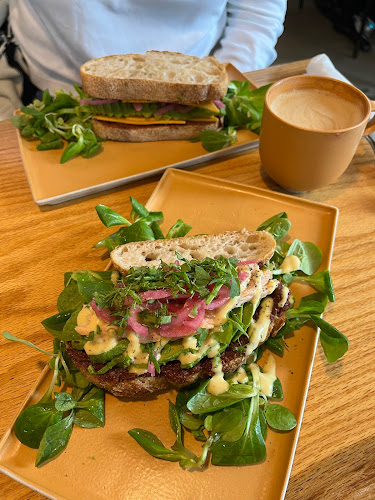 Århusgade 78, 2100 København