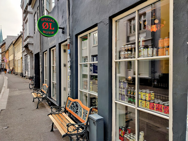 Erlings Flaskebutik Aarhus - Gastronomi og hotelvirksomhed