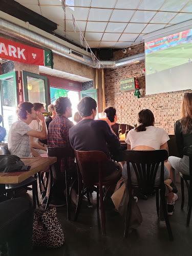 Léanowski - Gastronomi og hotelvirksomhed