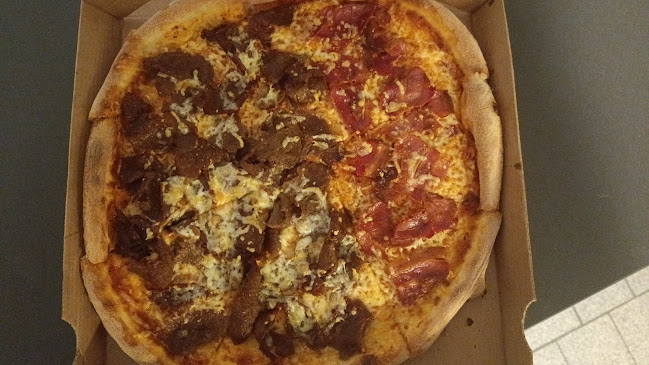 Opinii despre Pinocchio Pizza în Langå - Gastronomi og hotelvirksomhed