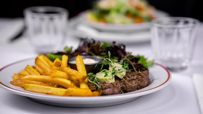 Opinii despre The Grand Café în Sønderborg - Gastronomi og hotelvirksomhed