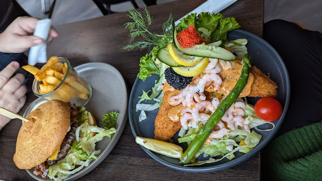 Mcknudsens Rest. - Gastronomi og hotelvirksomhed