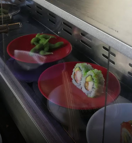 Opinii despre Tokyo Running Sushi Storcenter în Næstved - Gastronomi og hotelvirksomhed