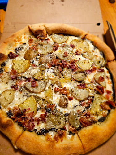 Laguna Pizzeria - Gastronomi og hotelvirksomhed