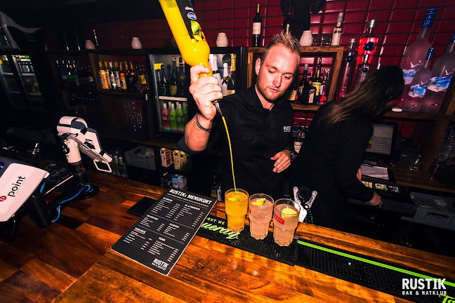 Rustik - Bar & Natklub