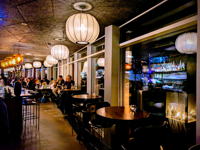 Sticks'n'Sushi Tivoli Haven - Gastronomi og hotelvirksomhed