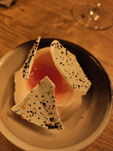 Fumo - Gastronomi og hotelvirksomhed