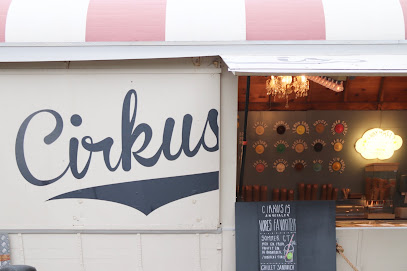 Cirkus Is
