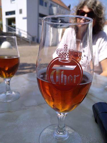 Comentarii opinii despre Jørgens Café