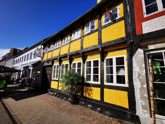 Comentarii opinii despre Saltgades Pølsevogn