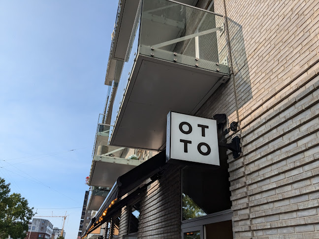 Comentarii opinii despre Otto