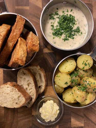 Opinii despre Restaurant Kongemosen în Smørum - Gastronomi og hotelvirksomhed