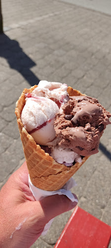 Comentarii opinii despre Lønstrup Iscafé