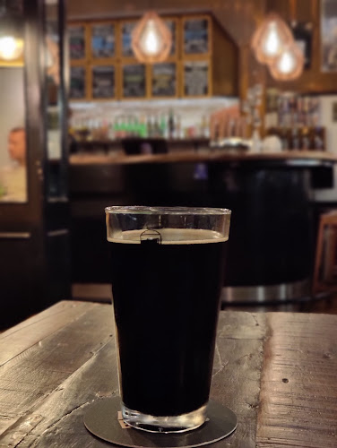 Opinii despre Amager Bryghus Taproom Nørreport în Indre By - Gastronomi og hotelvirksomhed