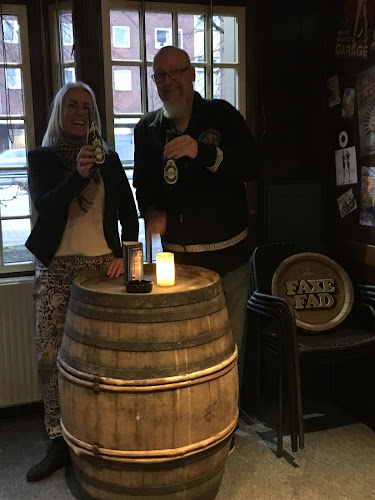 Comentarii opinii despre Blondies Pub