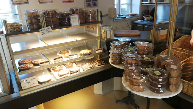 Comentarii opinii despre Finn's Bageri