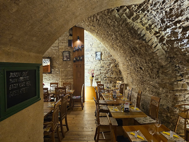 La Scala Ristorante Pizzeria - Gastronomi og hotelvirksomhed