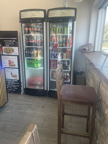 Opinii despre Corner Sandwich og Kebab în Hillerød - Gastronomi og hotelvirksomhed