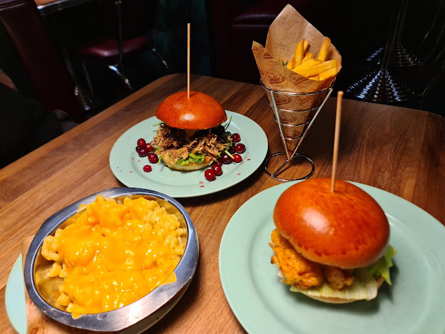 Sallie’s Restaurant & Snack Bar - Gastronomi og hotelvirksomhed