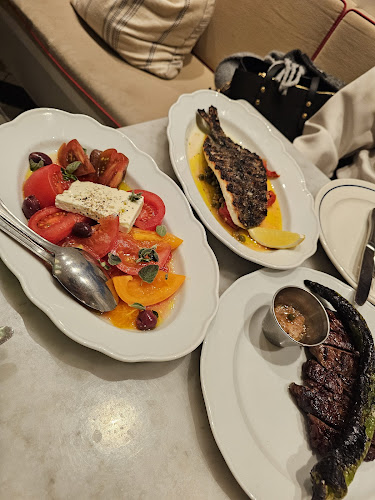 Comentarii opinii despre Delphine