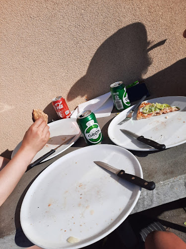 Pavarotti Pizzeria - Gastronomi og hotelvirksomhed