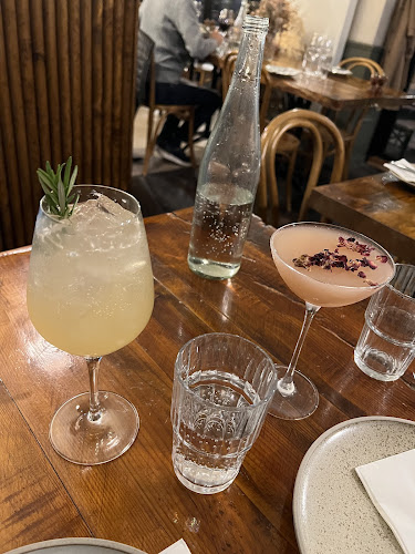 Opinii despre DUMPO în København - Gastronomi og hotelvirksomhed