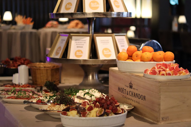 Helmut Aalborg - Gastronomi og hotelvirksomhed