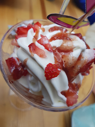 Comentarii opinii despre Sweet & Coffee