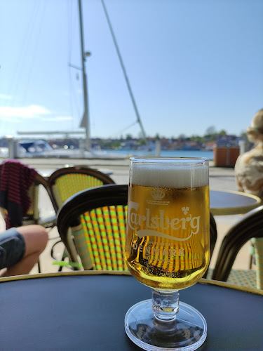 Bistro Grand Mère - Gastronomi og hotelvirksomhed