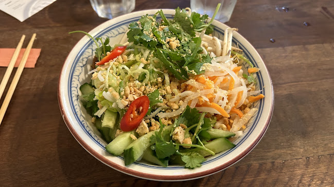 District Tonkin - Gastronomi og hotelvirksomhed